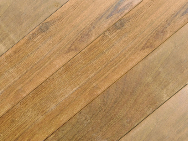 Terrassendiele Ipe